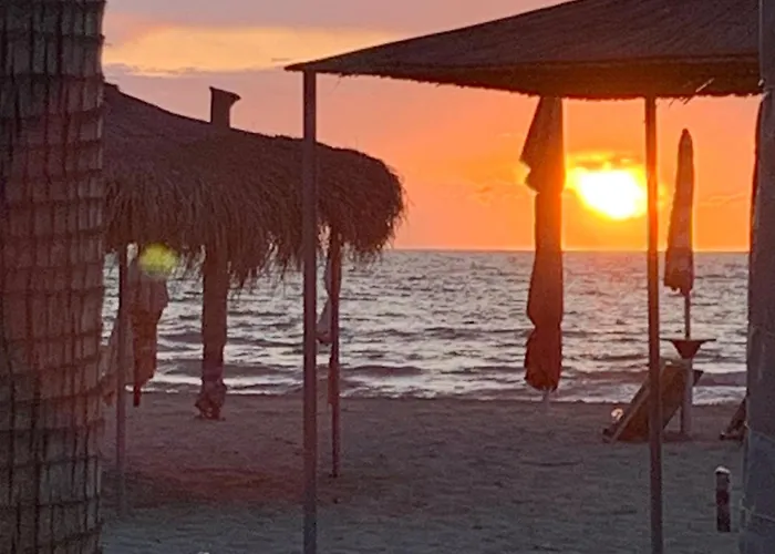 Dyrrahu * Golem (Tirana)