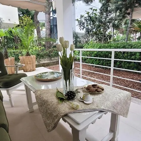 Villa Dyrrahu With Pool & Sea Access