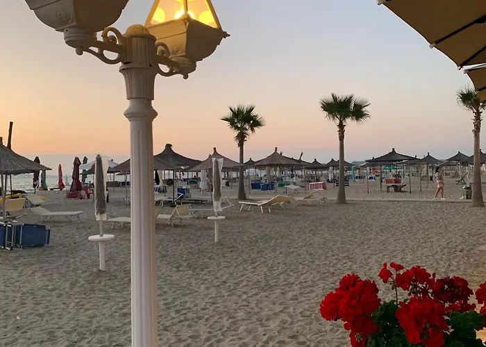 Dyrrahu Golem (Tirana)